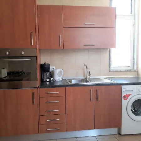 Apartment T2 Mira 4- Familiar, 80mt Praia, Wifi
