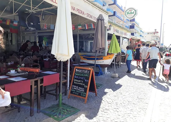 T2 Mira 4- Familiar, 80mt Praia, Wifi Apartamento Quarteira