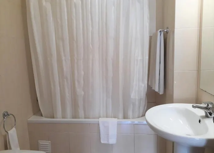 Apartamento T2 Mira 4- Familiar, 80mt Praia, Wifi *