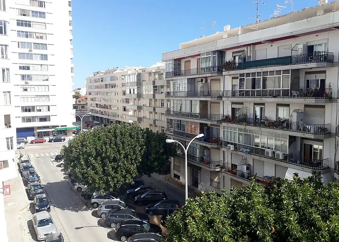 T2 Mira 4- Familiar, 80mt Praia, Wifi