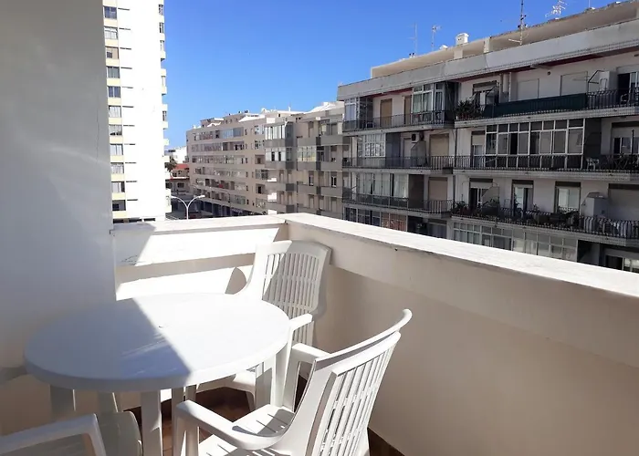 T2 Mira 4- Familiar, 80mt Praia, Wifi Apartamento Quarteira
