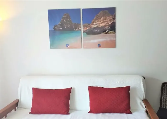 T2 Mira 4- Familiar, 80mt Praia, Wifi Quarteira