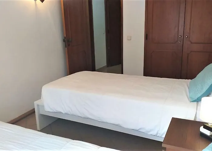 Apartamento T2 Mira 4- Familiar, 80mt Praia, Wifi *