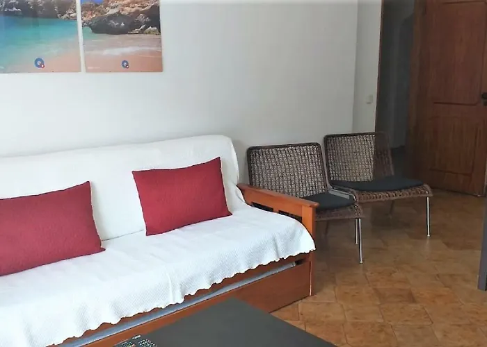 Apartamento T2 Mira 4- Familiar, 80mt Praia, Wifi