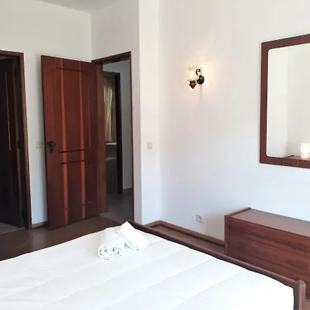 T2 Mira 4- Familiar, 80mt Praia, Wifi